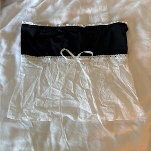 Black and white lace strapless top Size medium